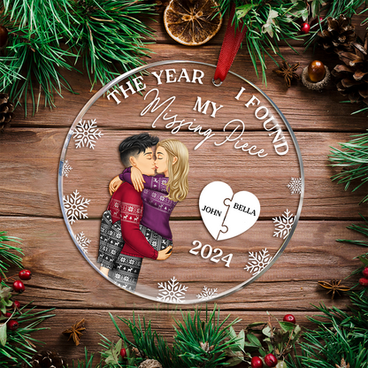 The Year I Found My Missing Piece Kissing Couples - Personalized Circle Acrylic Ornament