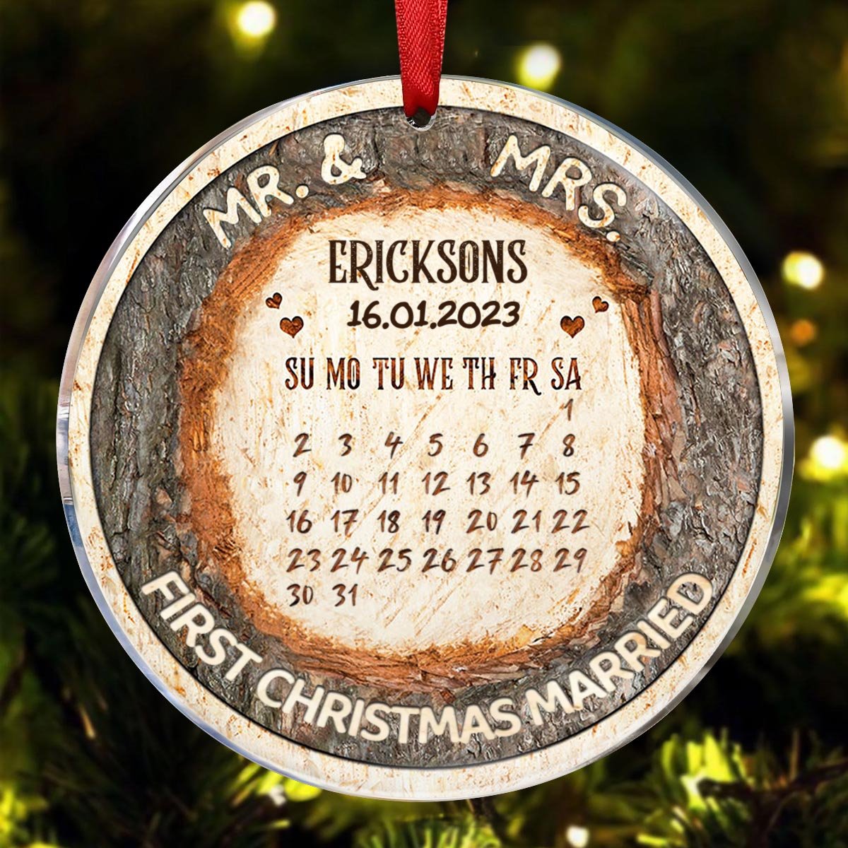 Couple - First Christmas Married - Personalized Circle Ornament - Makezbright Gifts